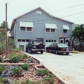 HOUSE #10001879