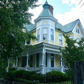 HOUSE #10000385