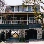 Long Beach Houses