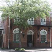 Front Street Inn
