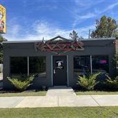 Reggie’s 42nd Street Tavern