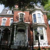 HOUSE #10000383