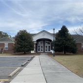 University of North Carolina at Wilmington - Seahawk Village Clubhouse - UNCW