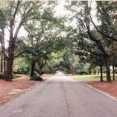 Intersection of Live Oak Parkway & Highland Drive