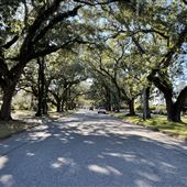 Country Club Road - Overview