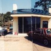 Muffler Place, The