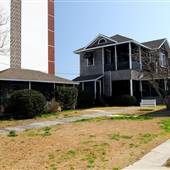 House #10050584