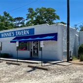Winnie's Tavern