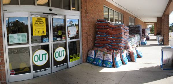 Lowes Foods - Pine Grove Drive (store #186)