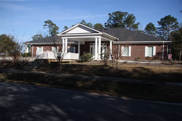 Quinn McGowen Funeral Home - Wilmington