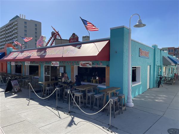 Buzz's Crab Shack