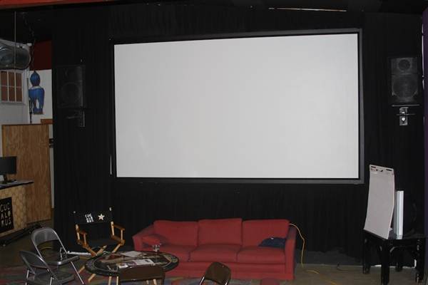 Jengo's Playhouse