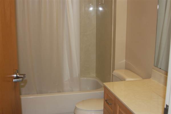 University of North Carolina at Wilmington - Seahawk Crossing Apartments