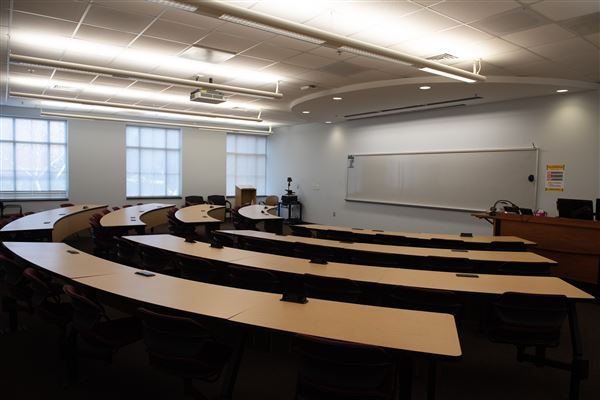 University of North Carolina at Wilmington - David Congdon Hall - UNCW