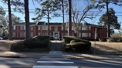 Forest Hills Elementary School